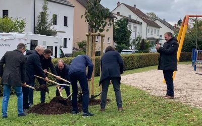 Einheitsbuddeln zum Tag der Deutschen Einheit